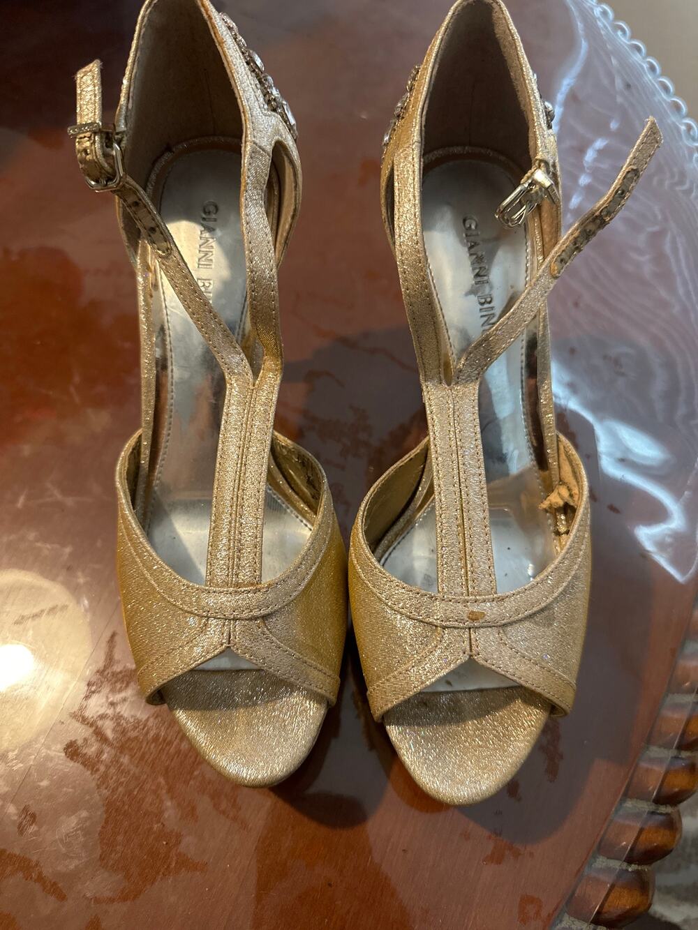 Gianni Bini Gold Glitter T-Strap Peep Toe Heels Women's Size 8 M Jeweled